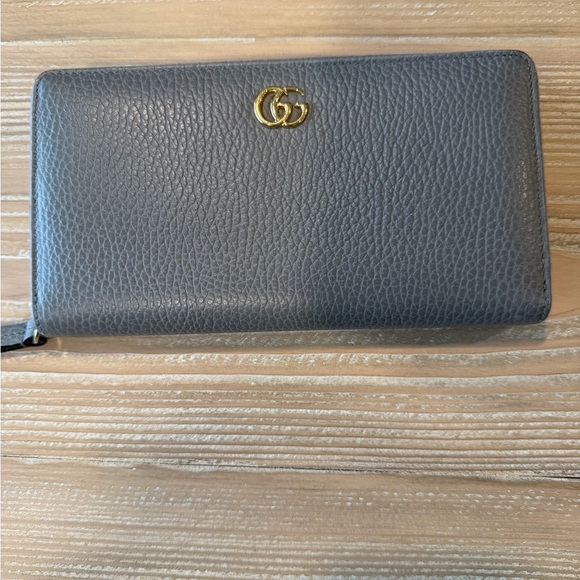 Gucci Accessories - Gucci GG Marmont Zip Around Wallet Pebbled Leather Gray Gold Continental